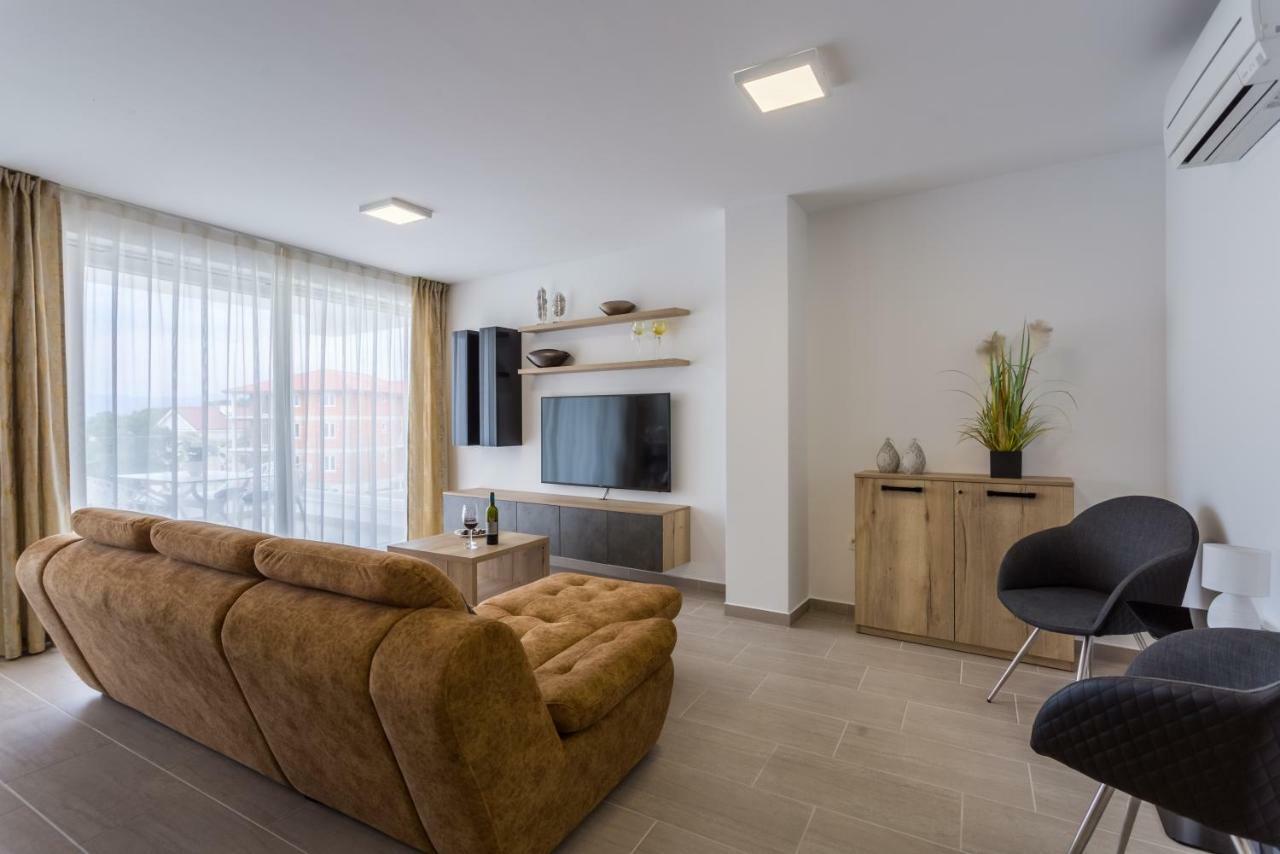 Pure Relax Apartment Malinska Exterior photo